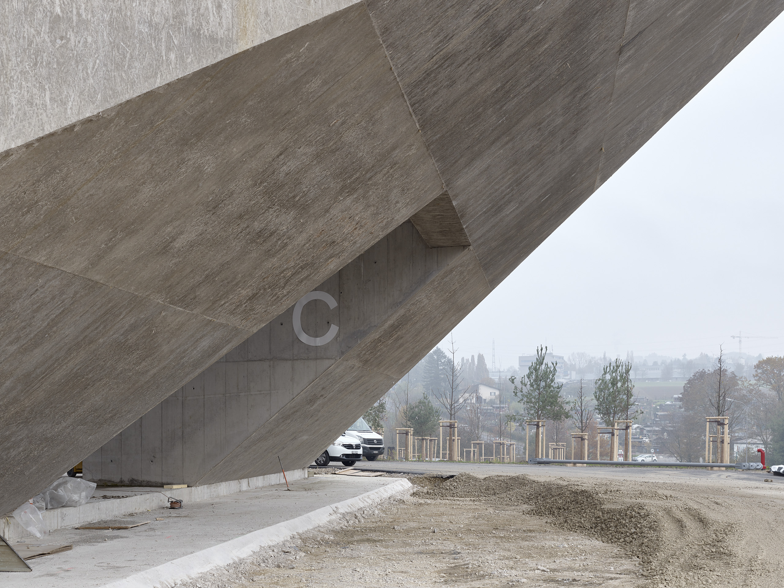 Stade de la Tuilière, Lausanne
